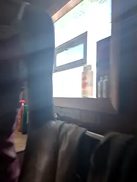 Snapshot of carmelbbyx22 chatting on November 24, 2025, 1:55 pm carmelbbyx22 online show from November 24, 2025, 1:55 pm