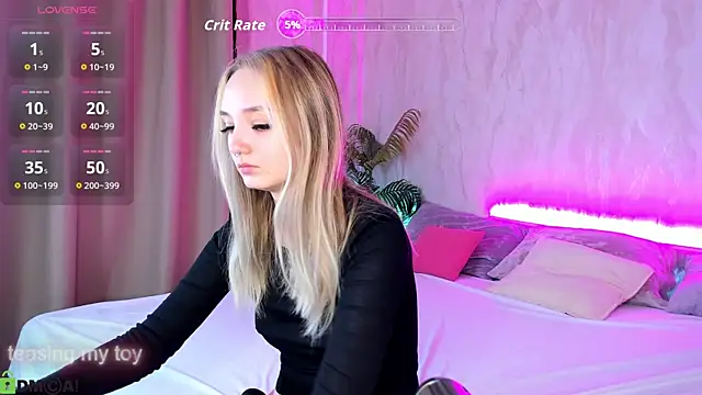 Snapshot of Cheryl__Brown chatting on October 6, 2025, 1:07 am Cheryl Brown online show from October 6, 2025, 1:07 am