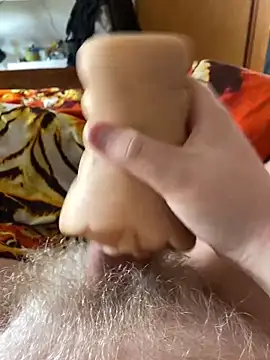 makedaddyhappy6 online show from May 12, 2026, 12:22 pm