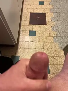 mikiss789 online show from March 3, 2026, 3:35 am