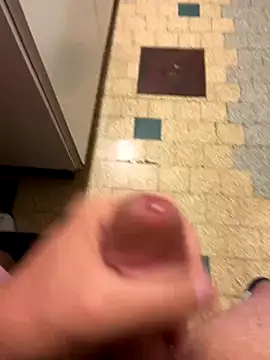 Snapshot of mikiss789 chatting on November 2, 2025, 4:17 am mikiss789 online show from November 2, 2025, 4:17 am