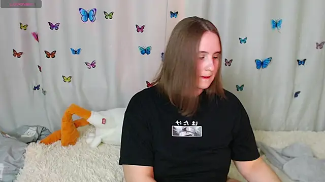 Snapshot of Phantommira chatting on March 11, 2025, 10:53 pm Phantommira online show from March 11, 2025, 10:53 pm