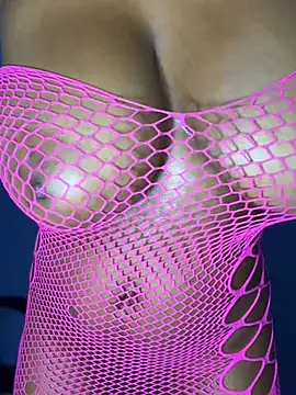 Snapshot of teddy04 chatting on February 23, 2025, 5:29 pm teddy04 online show from February 23, 2025, 5:29 pm