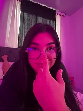 RoseCassie online show from April 15, 2026, 10:54 pm