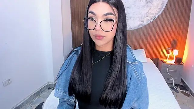 Snapshot of RoseCassie chatting on April 27, 2026, 1:09 pm RoseCassie online show from April 27, 2026, 1:09 pm