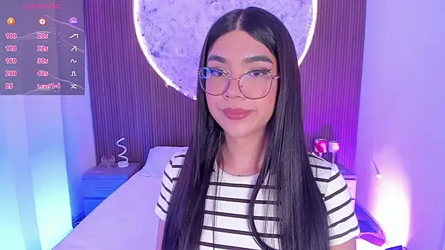 Snapshot of RoseCassie chatting on July 25, 2026, 1:50 pm RoseCassie online show from July 25, 2026, 1:50 pm