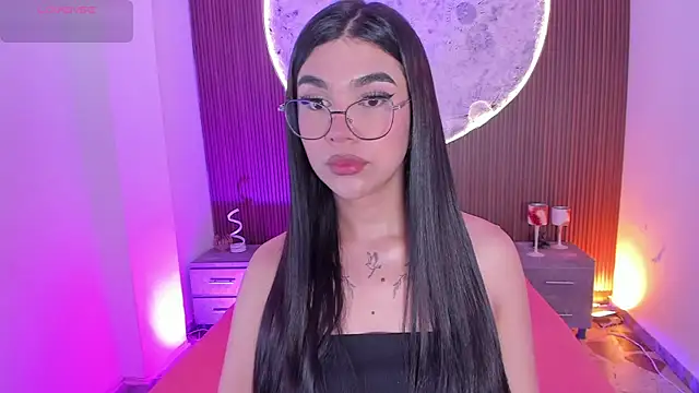 Snapshot of RoseCassie chatting on July 22, 2026, 2:08 pm RoseCassie online show from July 22, 2026, 2:08 pm