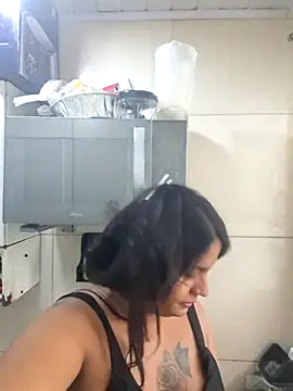 ppatriciarabello online show from October 31, 2025, 7:43 pm