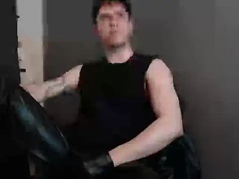 Snapshot of Antonello_Vannucci chatting on January 16, 2026, 4:33 pm Antonello Vannucci online show from January 16, 2026, 4:33 pm