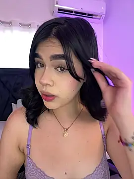 Snapshot of Lily_Woodz chatting on July 11, 2026, 7:03 pm Lily Woodz online show from July 11, 2026, 7:03 pm
