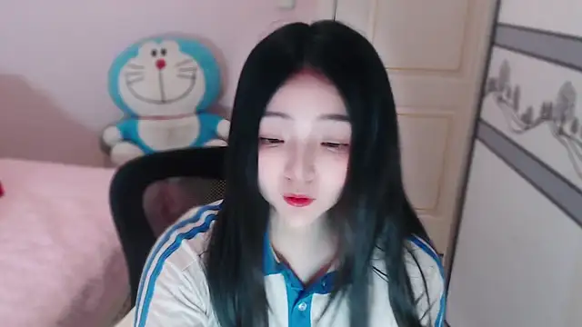 xiao-xiao-D online show from February 19, 2026, 5:04 am