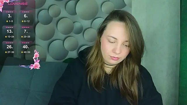 Cute smile sharon online show from November 21, 2025, 3:27 am