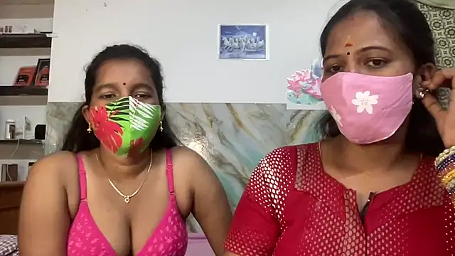 Snapshot of Tamil_Sanjana_ chatting on July 2, 2026, 4:57 pm Tamil Sanjana online show from July 2, 2026, 4:57 pm