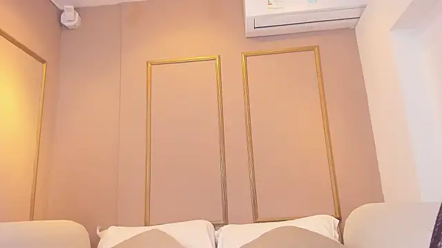 Snapshot of PerlaPreciosa chatting on September 17, 2025, 4:03 am PerlaPreciosa online show from September 17, 2025, 4:03 am