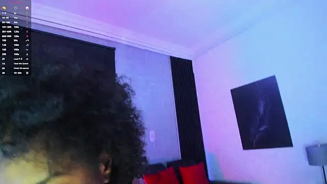 Snapshot of JhonyMiller_ chatting on September 23, 2025, 7:43 pm JhonyMiller online show from September 23, 2025, 7:43 pm