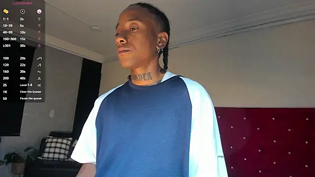 Snapshot of JhonyMiller_ chatting on May 25, 2026, 8:51 pm JhonyMiller online show from May 25, 2026, 8:51 pm