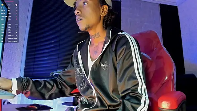 Snapshot of JhonyMiller_ chatting on November 20, 2025, 7:47 pm JhonyMiller online show from November 20, 2025, 7:47 pm