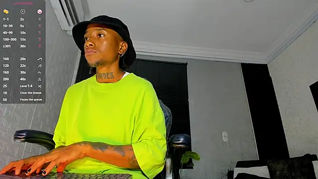 JhonyMiller  online show from June 26, 2026, 8:36 pm