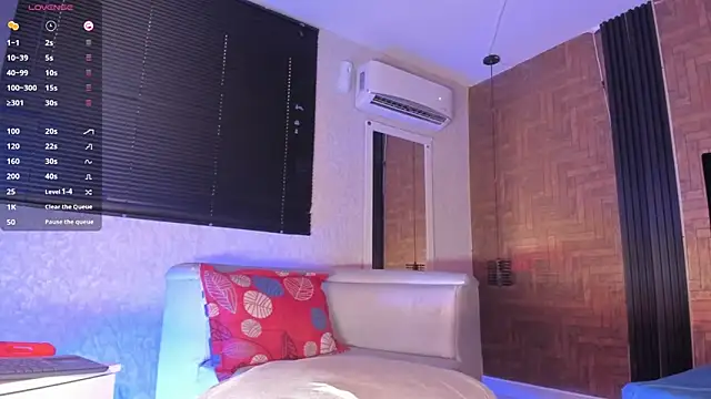 JhonyMiller  online show from January 15, 2026, 8:23 pm