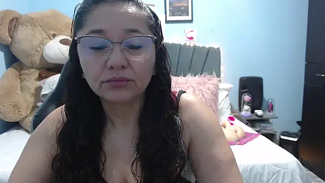 AngelRouss online show from February 28, 2026, 8:36 am