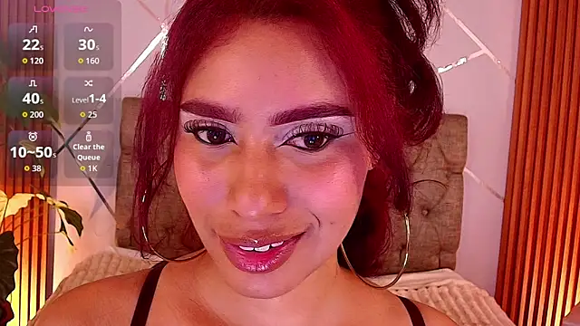 charlottee white online show from March 24, 2026, 9:59 pm