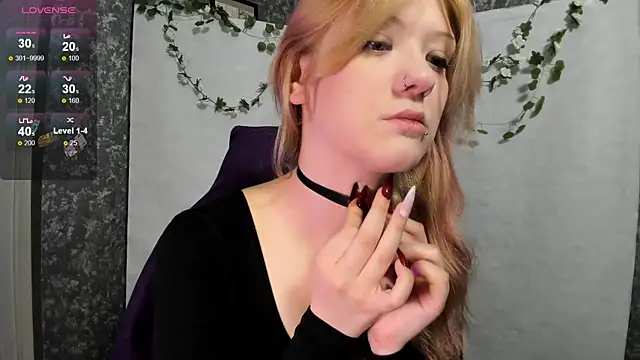 Snapshot of Lina_Vi chatting on April 9, 2026, 8:15 pm Lina Vi online show from April 9, 2026, 8:15 pm