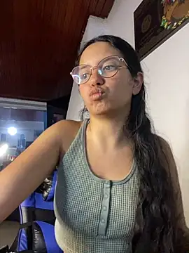 Snapshot of Rosita_forever_ chatting on January 18, 2026, 3:48 pm Rosita forever online show from January 18, 2026, 3:48 pm