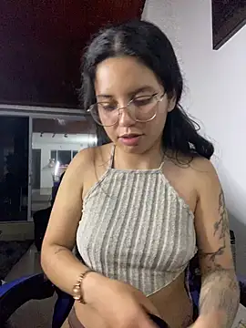 Snapshot of Rosita_forever_ chatting on December 21, 2025, 2:03 am Rosita forever online show from December 21, 2025, 2:03 am