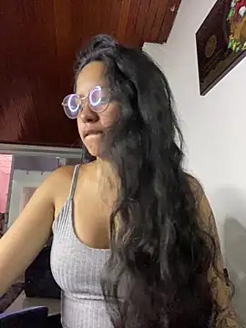 Snapshot of Rosita_forever_ chatting on January 6, 2026, 3:05 pm Rosita forever online show from January 6, 2026, 3:05 pm