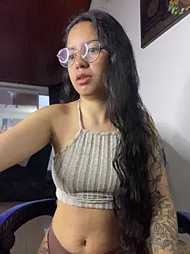 Snapshot of Rosita_forever_ chatting on December 20, 2025, 1:58 pm Rosita forever online show from December 20, 2025, 1:58 pm