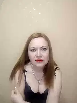 Snapshot of Charlotte391 chatting on February 1, 2025, 5:47 pm Charlotte391 online show from February 1, 2025, 5:47 pm