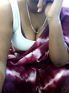 Tamilbigboobie online show from September 8, 2025, 6:40 pm