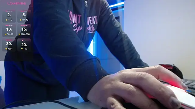 Saori san  online show from December 28, 2024, 1:49 pm