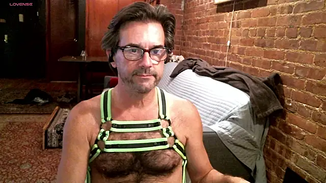 Snapshot of Johnny_Bottoms chatting on November 26, 2025, 11:16 pm Johnny Bottoms online show from November 26, 2025, 11:16 pm