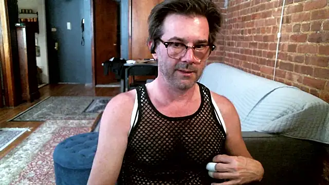 Johnny Bottoms online show from April 18, 2026, 5:48 pm