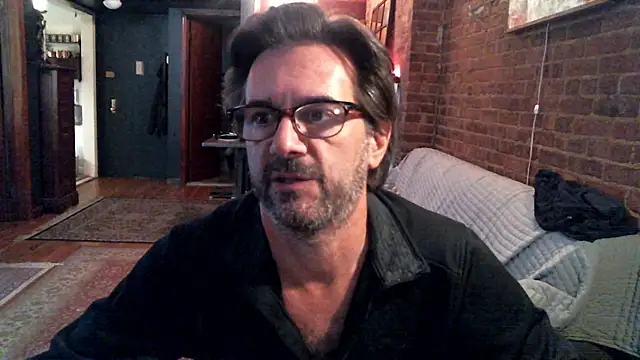 Snapshot of Johnny_Bottoms chatting on November 6, 2025, 7:51 pm Johnny Bottoms online show from November 6, 2025, 7:51 pm