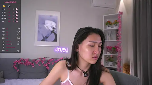 Snapshot of OdeliaGossage chatting on December 4, 2025, 1:04 am OdeliaGossage online show from December 4, 2025, 1:04 am