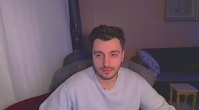 Snapshot of handsomeee04 chatting on March 3, 2025, 9:26 pm handsomeee04 online show from March 3, 2025, 9:26 pm