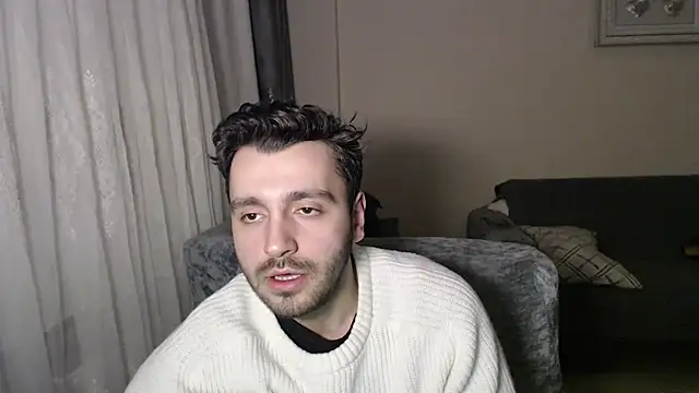 handsomeee04 online show from March 9, 2026, 10:13 pm