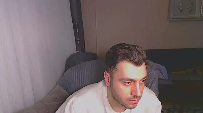 Snapshot of handsomeee04 chatting on February 28, 2025, 5:04 pm handsomeee04 online show from February 28, 2025, 5:04 pm
