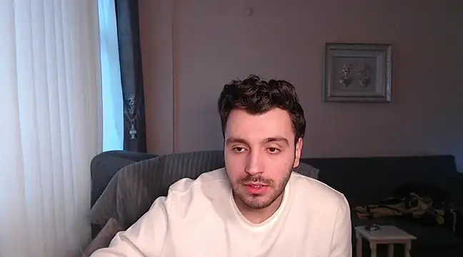 Snapshot of handsomeee04 chatting on March 20, 2025, 4:29 am handsomeee04 online show from March 20, 2025, 4:29 am