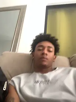 Boy cock18 online show from November 2, 2025, 5:40 pm