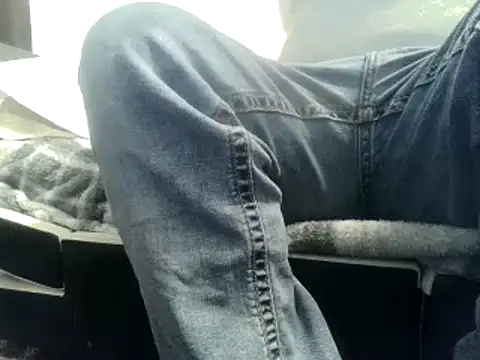 Snapshot of party51502 chatting on February 15, 2025, 9:49 pm party51502 online show from February 15, 2025, 9:49 pm