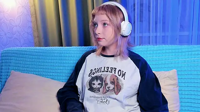 Snapshot of forget_me_not_eve chatting on October 23, 2025, 1:21 pm forget me not eve online show from October 23, 2025, 1:21 pm