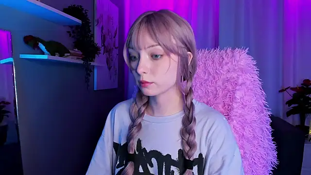 Snapshot of forget_me_not_eve chatting on January 20, 2025, 11:35 am forget me not eve online show from January 20, 2025, 11:35 am