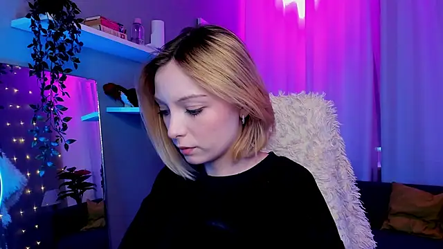 Snapshot of forget_me_not_eve chatting on January 27, 2025, 8:40 am forget me not eve online show from January 27, 2025, 8:40 am