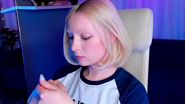 Snapshot of forget_me_not_eve chatting on February 21, 2025, 11:11 am forget me not eve online show from February 21, 2025, 11:11 am