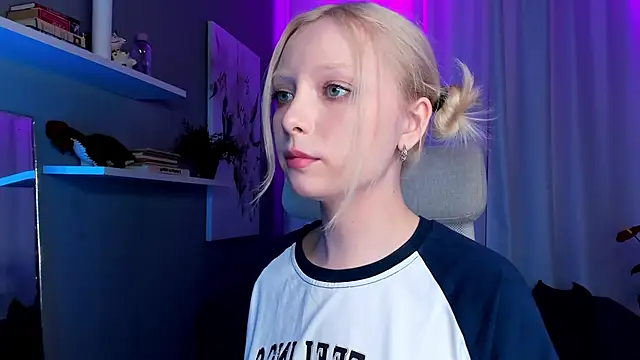 Snapshot of forget_me_not_eve chatting on February 5, 2025, 3:20 pm forget me not eve online show from February 5, 2025, 3:20 pm