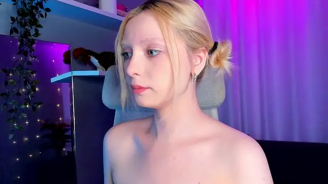 Snapshot of forget_me_not_eve chatting on March 12, 2025, 2:34 pm forget me not eve online show from March 12, 2025, 2:34 pm