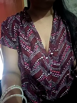 Soniya 444 online show from May 10, 2026, 12:53 pm